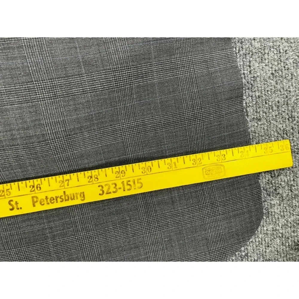 Brooks Brothers 346‎ Stretch Gray Checked 97% Wool 3%L ycra Two Button Size 46 L